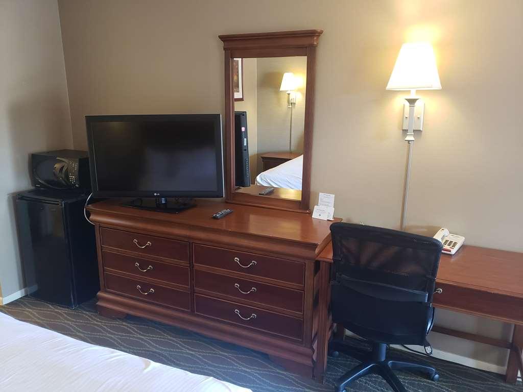 Best Western La Posada Motel Fillmore Room photo